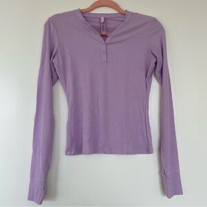 Skims Sugar Plum Lavender Long Sleeve Ribbed Henley Top with buttons size small